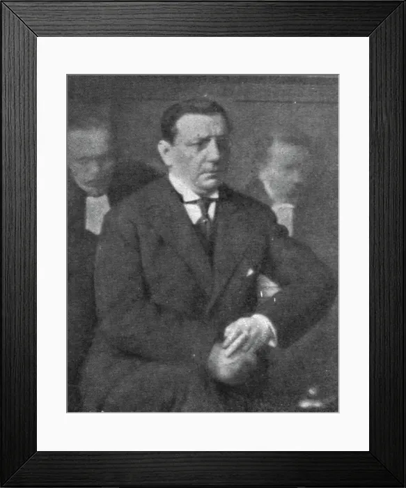 Framed Print : Le defaitisme et les grands proces; l'affaire du bonnet rouge'; Leymarie, qui, prevenu... 1917. Creator: Unknown. Le defaitisme et les grands proces; l'affaire du bonnet rouge'; Leymarie, qui, prevenu... 1917. Creator: Unknown Framed Print : Le defaitisme et les grands proces; l'affaire du bonnet rouge'; Leymarie, qui, prevenu... 1917. Creator: Unknown. Le defaitisme et les grands proces; l'affaire du bonnet rouge'; Leymarie, qui, prevenu... 1917. Creator: Unknown