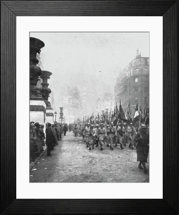 Framed Print : L'apotheose du Soldat; les drapeaux, venant du Pantheon, descendent la rue Soufflot... 1920. Creator: Unknown Framed Print : L'apotheose du Soldat; les drapeaux, venant du Pantheon, descendent la rue Soufflot... 1920. Creator: Unknown