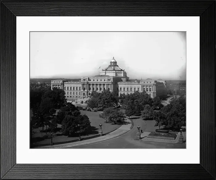 Framed Print : Washington, D.C. Library of Congress, between 1897 and 1910. Creator: Unknown Framed Print : Washington, D.C. Library of Congress, between 1897 and 1910. Creator: Unknown