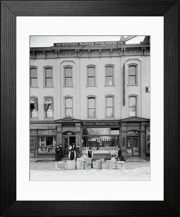 Framed Print : Whitney Warner Publishing Co. Detroit, Mich. between 1900 and 1905. Creator: Unknown Framed Print : Whitney Warner Publishing Co. Detroit, Mich. between 1900 and 1905. Creator: Unknown