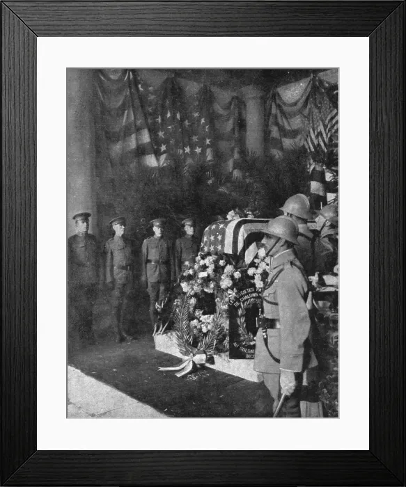Framed Print : Le Soldat Inconnu Americain; la chapelle ardente ou le corps reposa d'abord a l'hotel... 1921. Creator: Unknown. Le Soldat Inconnu Americain; la chapelle ardente ou le corps reposa d'abord a l'hotel... 1921. Creator: Unknown Framed Print : Le Soldat Inconnu Americain; la chapelle ardente ou le corps reposa d'abord a l'hotel... 1921. Creator: Unknown. Le Soldat Inconnu Americain; la chapelle ardente ou le corps reposa d'abord a l'hotel... 1921. Creator: Unknown
