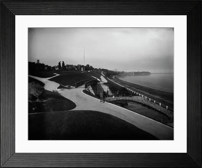 Framed Print : Juneau Park and Lake Michigan, Milwaukee, between 1890 and 1905. Creator: Unknown Framed Print : Juneau Park and Lake Michigan, Milwaukee, between 1890 and 1905. Creator: Unknown
