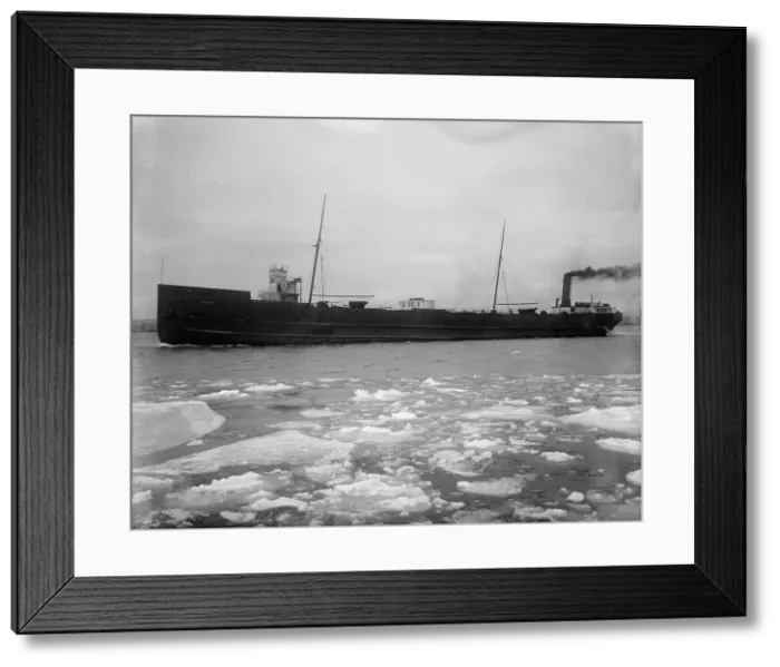 Framed Print : S.S. Aurania, between 1900 and 1910. Creator: Unknown Framed Print : S.S. Aurania, between 1900 and 1910. Creator: Unknown