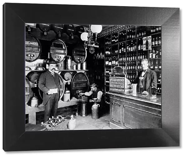 Stephan Liesting liquor, Germany, between 1895 and 1910. Creator: Unknown