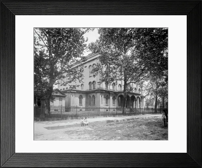 Framed Print : Alabama Medical College, Mobile, Ala. between 1900 and 1906. Creator: Unknown Framed Print : Alabama Medical College, Mobile, Ala. between 1900 and 1906. Creator: Unknown