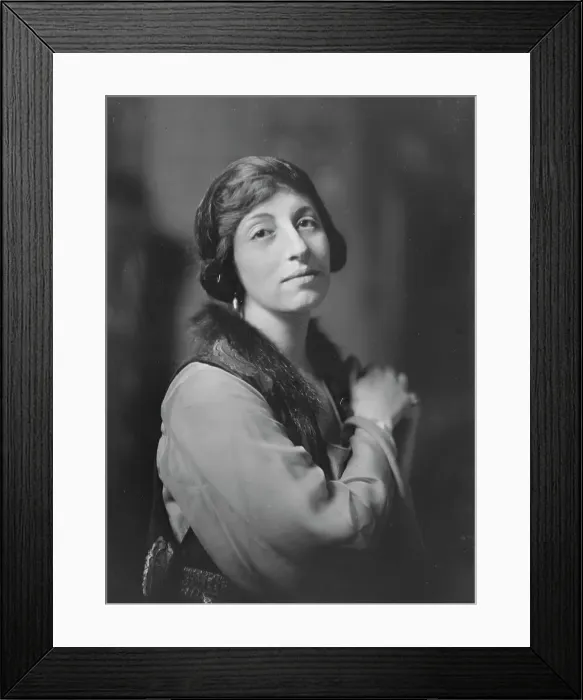 Framed Print : Mrs. Louis Untermeyer or Untermyer, portrait photograph, 1918 Nov. 22. Creator: Arnold Genthe Framed Print : Mrs. Louis Untermeyer or Untermyer, portrait photograph, 1918 Nov. 22. Creator: Arnold Genthe