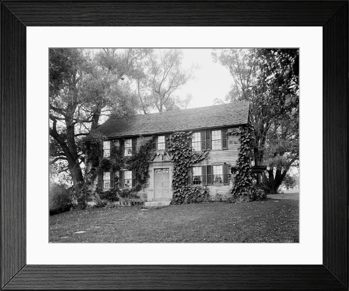 Framed Print : Old Mission House, Stockbridge, Mass. c.between 1910 and 1920. Creator: Unknown Framed Print : Old Mission House, Stockbridge, Mass. c.between 1910 and 1920. Creator: Unknown