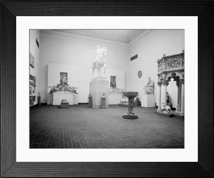 Framed Print : Italian Renaissance court, Museum of Fine Arts, Boston, Mass. c.between 1910 and 1920. Creator: Unknown Framed Print : Italian Renaissance court, Museum of Fine Arts, Boston, Mass. c.between 1910 and 1920. Creator: Unknown