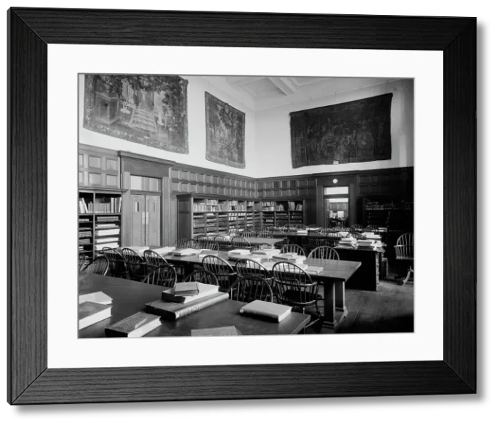 Framed Print : Hunt Memorial Library, Museum of Fine Arts, Boston, Mass. c.between 1910 and 1920. Creator: Unknown Framed Print : Hunt Memorial Library, Museum of Fine Arts, Boston, Mass. c.between 1910 and 1920. Creator: Unknown
