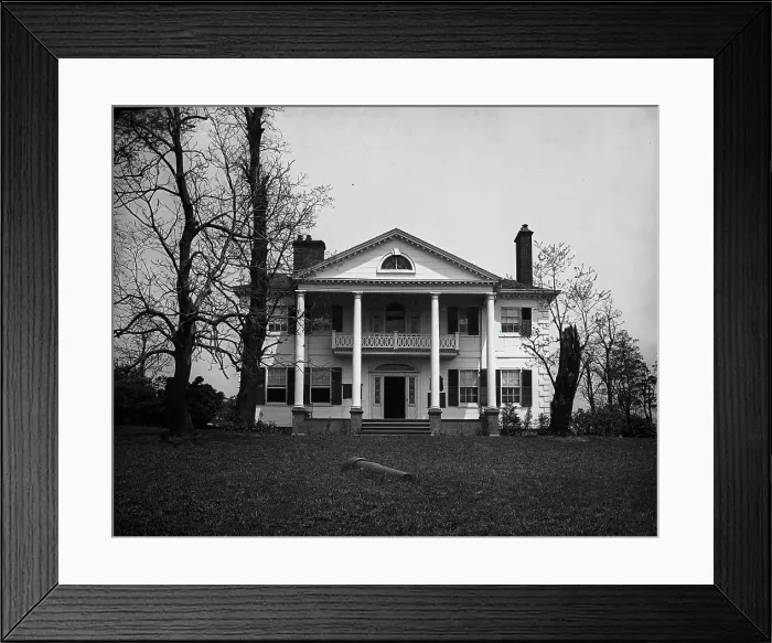 Framed Print : New York, N.Y. Morris-Jumel Mansion, between 1890 and 1906. Creator: Unknown Framed Print : New York, N.Y. Morris-Jumel Mansion, between 1890 and 1906. Creator: Unknown