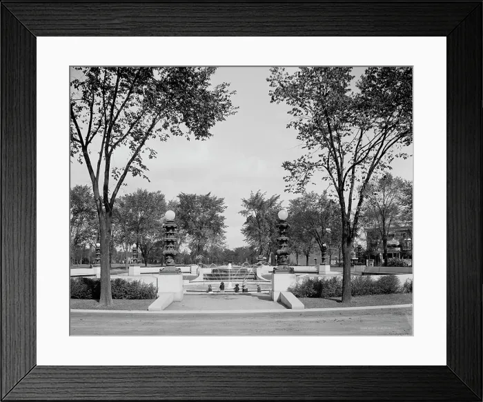 Framed Print : Gates Circle, Buffalo, N.Y. c.between 1910 and 1920. Creator: Unknown Framed Print : Gates Circle, Buffalo, N.Y. c.between 1910 and 1920. Creator: Unknown