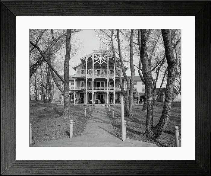 Framed Print : Star Island House, Ste. Claire [sic] Flats, Mich. c.between 1910 and 1920. Creator: Unknown