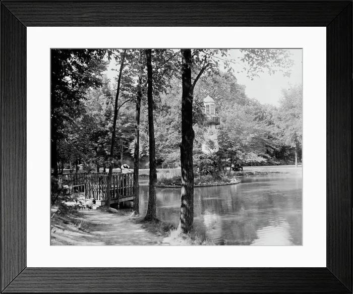 Framed Print : Palmer Park, Detroit, Mich. c.between 1910 and 1920. Creator: Unknown Framed Print : Palmer Park, Detroit, Mich. c.between 1910 and 1920. Creator: Unknown