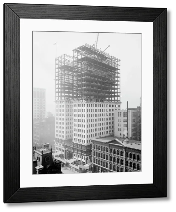 Framed Print : Dime Savings Bank building, Detroit, Mich. c1910. Creator: Unknown Framed Print : Dime Savings Bank building, Detroit, Mich. c1910. Creator: Unknown