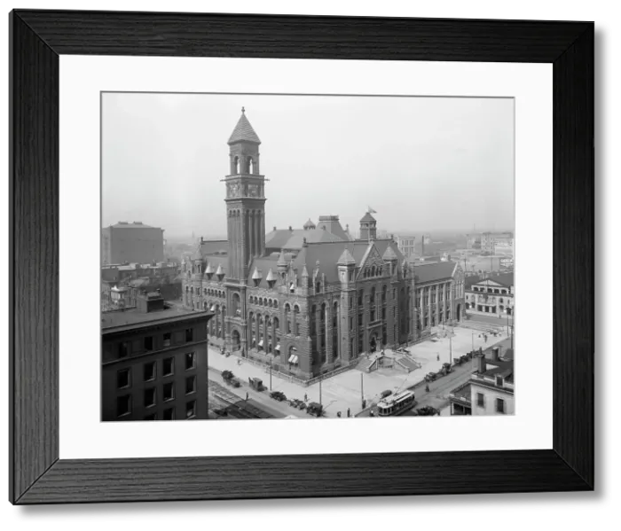 Framed Print : Post office, Detroit, Mich. between 1910 and 1920. Creator: Unknown Framed Print : Post office, Detroit, Mich. between 1910 and 1920. Creator: Unknown