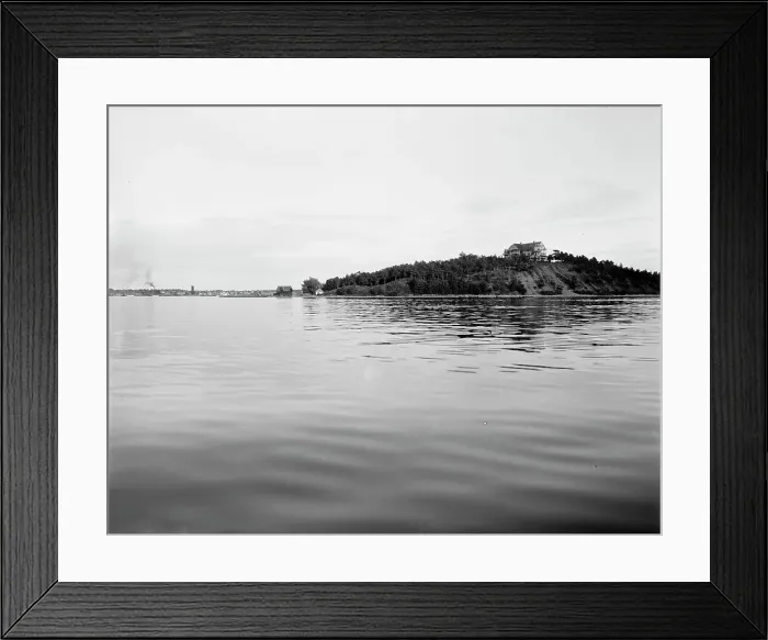 Framed Print : Clayton club, Thousand Islands, N.Y. between 1900 and 1910. Creator: Unknown Framed Print : Clayton club, Thousand Islands, N.Y. between 1900 and 1910. Creator: Unknown