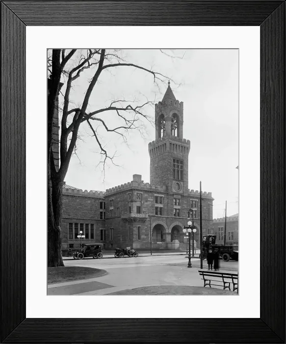 Framed Print : Court House, Springfield, Mass. c.between 1910 and 1920. Creator: Unknown Framed Print : Court House, Springfield, Mass. c.between 1910 and 1920. Creator: Unknown