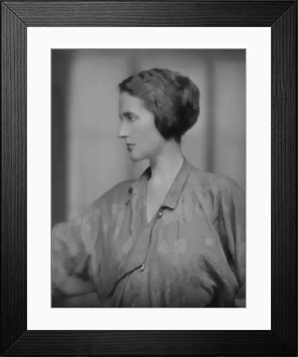 Framed Print : Peabody, G.A. Mrs. portrait photograph, 1917 Oct. 25. Creator: Arnold Genthe Framed Print : Peabody, G.A. Mrs. portrait photograph, 1917 Oct. 25. Creator: Arnold Genthe
