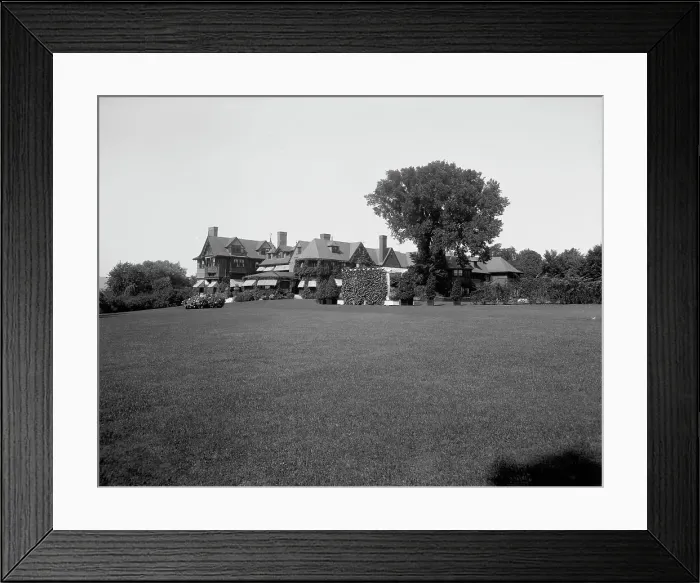 Framed Print : Elm Court, country home of W.D. [i.e. William Douglas] Sloane, Lenox, Mass. c.between 1910 and 1920 Creator: Unknown