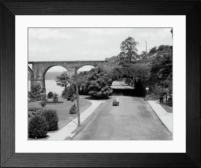 Framed Print : The Tunnel, River Drive, Fairmount Park, Philadelphia, Pa. c.between 1910 and 1920. Creator: Unknown Framed Print : The Tunnel, River Drive, Fairmount Park, Philadelphia, Pa. c.between 1910 and 1920. Creator: Unknown