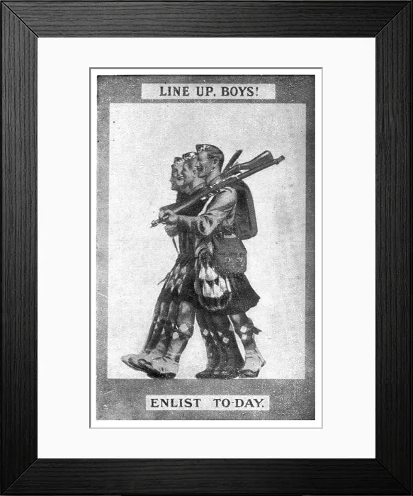 Framed Print : L'effort de l'Angleterre, 1915. Creator: Unknown Framed Print : L'effort de l'Angleterre, 1915. Creator: Unknown