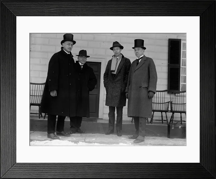 Framed Print : Press Correspondents at Mount Vernon - Serbian Missions, Phil Patchen at Right, 1917. Creator: Harris & Ewing. Press Correspondents at Mount Vernon - Serbian Missions, Phil Patchen at Right, 1917. Creator: Harris & Ewing Framed Print : Press Correspondents at Mount Vernon - Serbian Missions, Phil Patchen at Right, 1917. Creator: Harris & Ewing. Press Correspondents at Mount Vernon - Serbian Missions, Phil Patchen at Right, 1917. Creator: Harris & Ewing