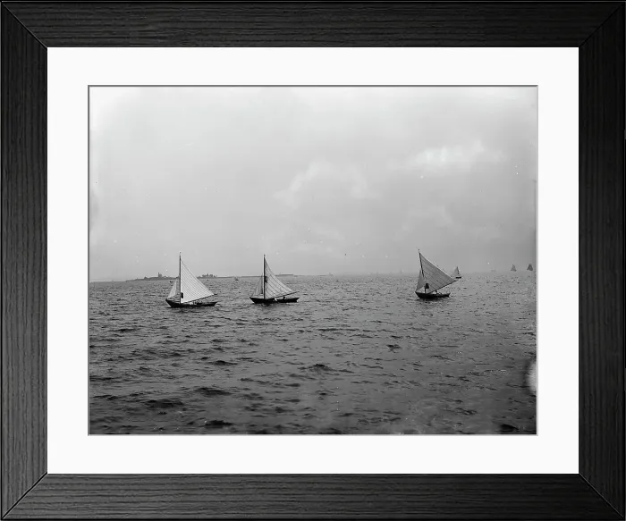 Framed Print : Dory race, I.H. Reg. between 1890 and 1900. Creator: Unknown