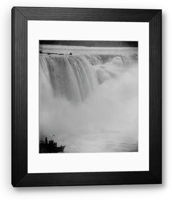 Framed Print : The Horseshoe Falls, Niagara, (1900?). Creator: Unknown Framed Print : The Horseshoe Falls, Niagara, (1900?). Creator: Unknown