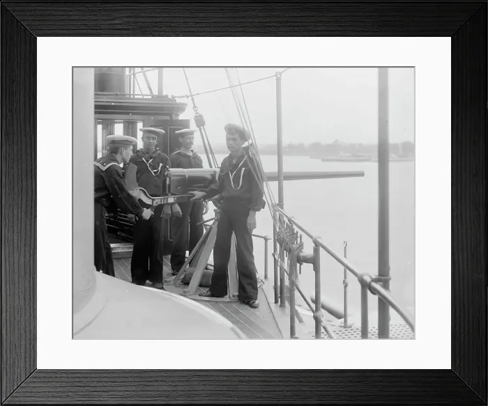 Framed Print : U.S.S. Massachusetts, 6 pounder and crew, between 1896 and 1901. Creator: Unknown