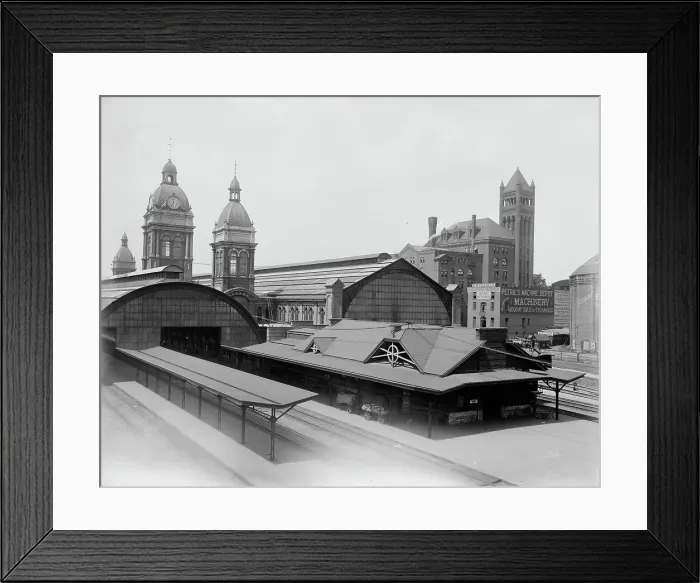 Framed Print : Union Depot, Toronto, between 1890 and 1901. Creator: Unknown Framed Print : Union Depot, Toronto, between 1890 and 1901. Creator: Unknown