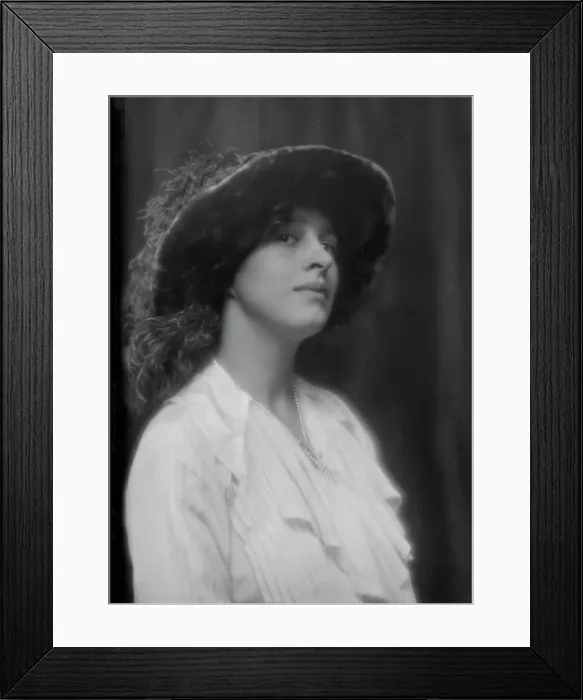 Framed Print : Paige, H. Roy, Mrs. portrait photograph, 1912 or 1913. Creator: Arnold Genthe Framed Print : Paige, H. Roy, Mrs. portrait photograph, 1912 or 1913. Creator: Arnold Genthe