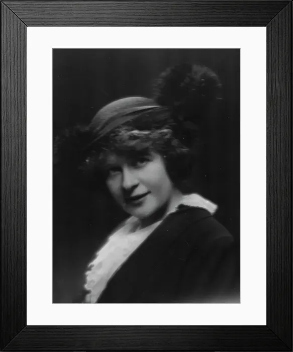 Framed Print : Peedie, J.S. Mrs. (Ann Murdock), portrait photograph, 1914 Mar. 12. Creator: Arnold Genthe Framed Print : Peedie, J.S. Mrs. (Ann Murdock), portrait photograph, 1914 Mar. 12. Creator: Arnold Genthe