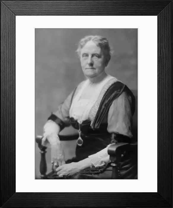 Framed Print : Randol, J.B. Mrs. portrait photograph, 1914 Dec. 3. Creator: Arnold Genthe Framed Print : Randol, J.B. Mrs. portrait photograph, 1914 Dec. 3. Creator: Arnold Genthe