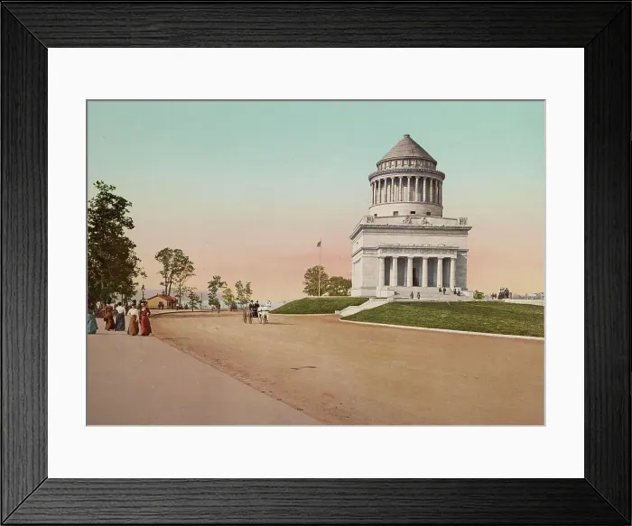 Framed Print : Grant's Tomb and Riverside Park, New York City, ca 1900. Creator: Unknown Framed Print : Grant's Tomb and Riverside Park, New York City, ca 1900. Creator: Unknown