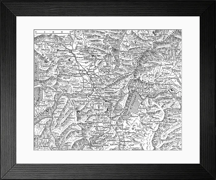 Framed Print : Frontiere greco-serbe; terrain ou s'est deployee l'offensive de septembre a la frontiere... 1916. Creator: Unknown Framed Print : Frontiere greco-serbe; terrain ou s'est deployee l'offensive de septembre a la frontiere... 1916. Creator: Unknown