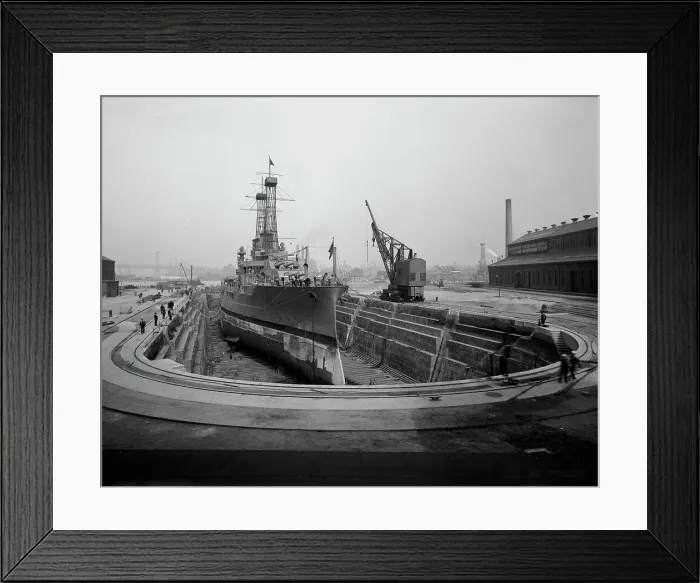 Framed Print : Brooklyn Navy Yard, dry dock no. 4, c.between 1910 and 1920. Creator: Unknown Framed Print : Brooklyn Navy Yard, dry dock no. 4, c.between 1910 and 1920. Creator: Unknown