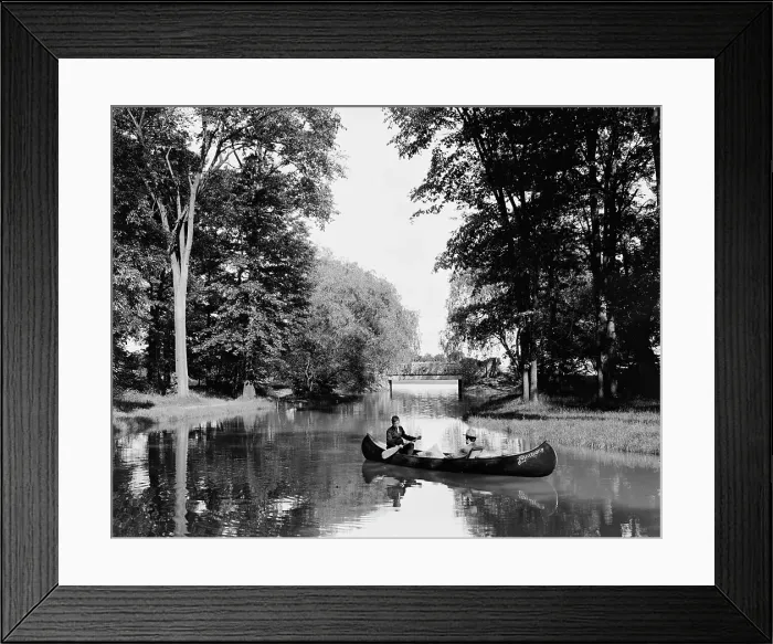 Framed Print : Vacation days, Belle Isle Park, exterior, Detroit, Mich. between 1900 and 1910. Creator: Unknown Framed Print : Vacation days, Belle Isle Park, exterior, Detroit, Mich. between 1900 and 1910. Creator: Unknown