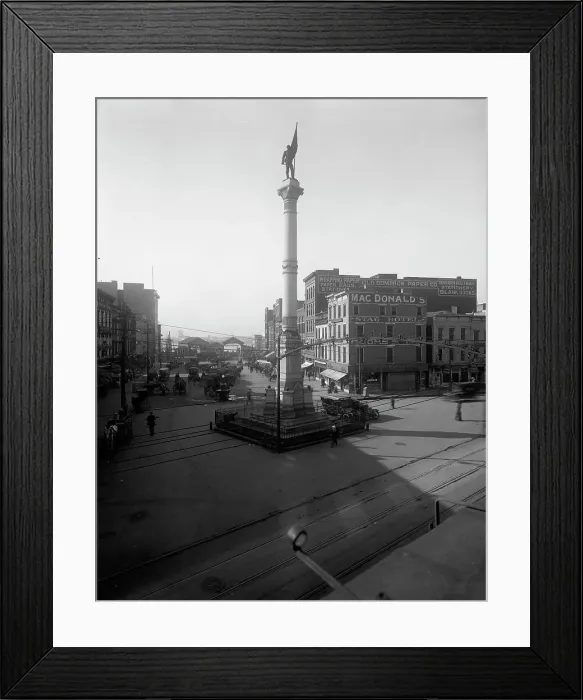 Framed Print : Confederate Monument, Norfolk, Va. between 1910 and 1920. Creator: Unknown Framed Print : Confederate Monument, Norfolk, Va. between 1910 and 1920. Creator: Unknown