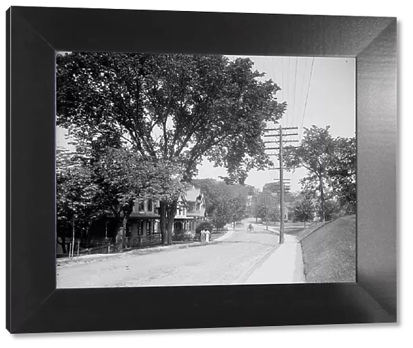 North Avenue, Fishkill-On-Hudson, N.Y. c1907. Creator: Unknown