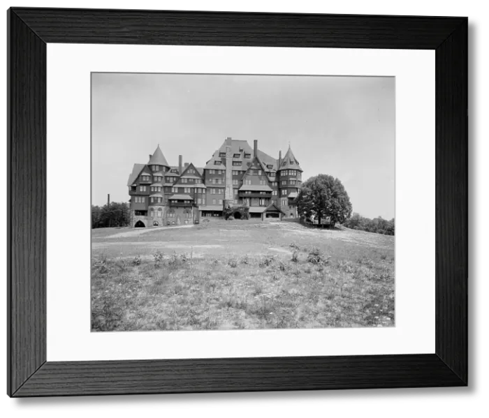 Framed Print : Kenilworth Inn, Asheville, N.C. c1902. Creator: William H. Jackson Framed Print : Kenilworth Inn, Asheville, N.C. c1902. Creator: William H. Jackson