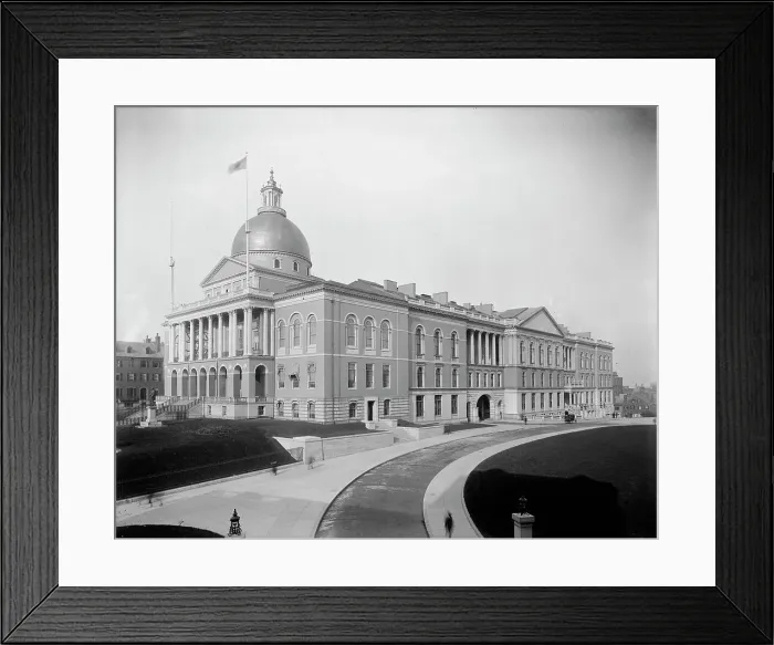 Framed Print : Massachusetts State House, Boston, Mass. between 1900 and 1910. Creator: Unknown Framed Print : Massachusetts State House, Boston, Mass. between 1900 and 1910. Creator: Unknown