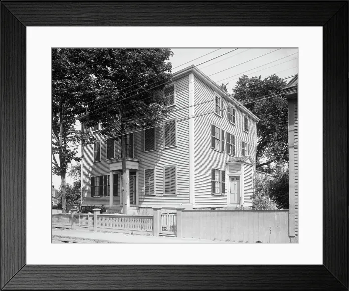 Framed Print : Birthplace of Elbridge Gerry, Marblehead, Mass. between 1900 and 1906. Creator: Unknown Framed Print : Birthplace of Elbridge Gerry, Marblehead, Mass. between 1900 and 1906. Creator: Unknown