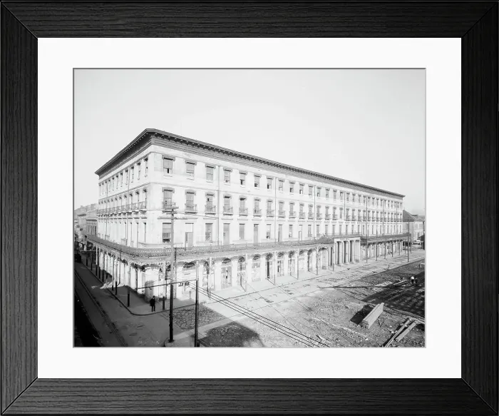 Framed Print : Hotel Royal, New Orleans, La. c1906. Creator: Unknown Framed Print : Hotel Royal, New Orleans, La. c1906. Creator: Unknown