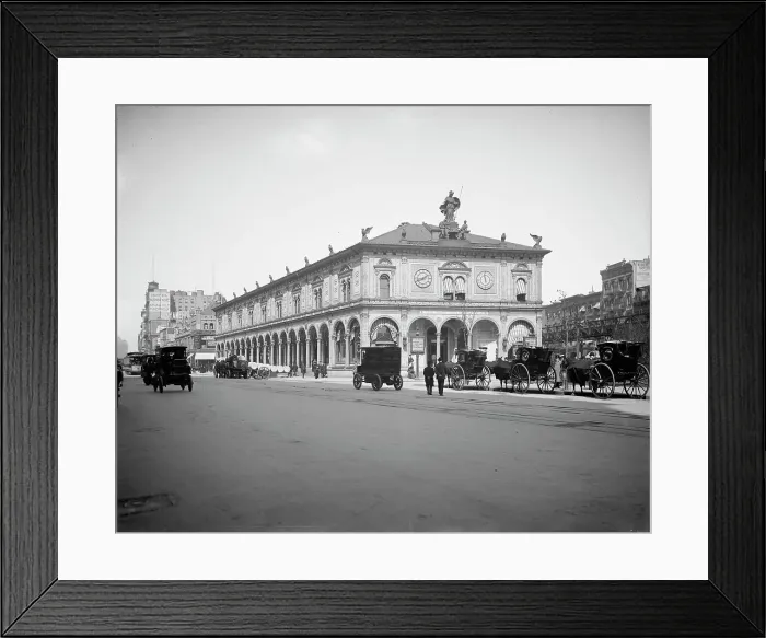 Framed Print : Herald Building, New York, N.Y. between 1900 and 1910. Creator: Unknown Framed Print : Herald Building, New York, N.Y. between 1900 and 1910. Creator: Unknown