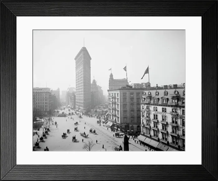 Framed Print : Flatiron Building, New York, N.Y. between 1902 and 1910. Creator: Unknown Framed Print : Flatiron Building, New York, N.Y. between 1902 and 1910. Creator: Unknown