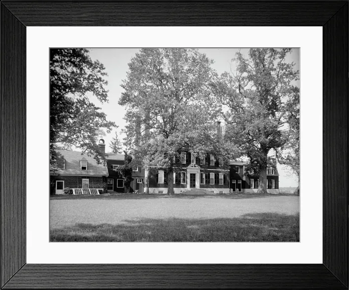 Framed Print : The Mansion, Westover, Virginia, between 1900 and 1910. Creator: Unknown Framed Print : The Mansion, Westover, Virginia, between 1900 and 1910. Creator: Unknown