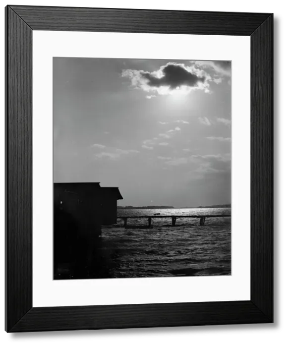 Framed Print : Sunset from South Battery, Charleston, S.C. c1907. Creator: Unknown Framed Print : Sunset from South Battery, Charleston, S.C. c1907. Creator: Unknown