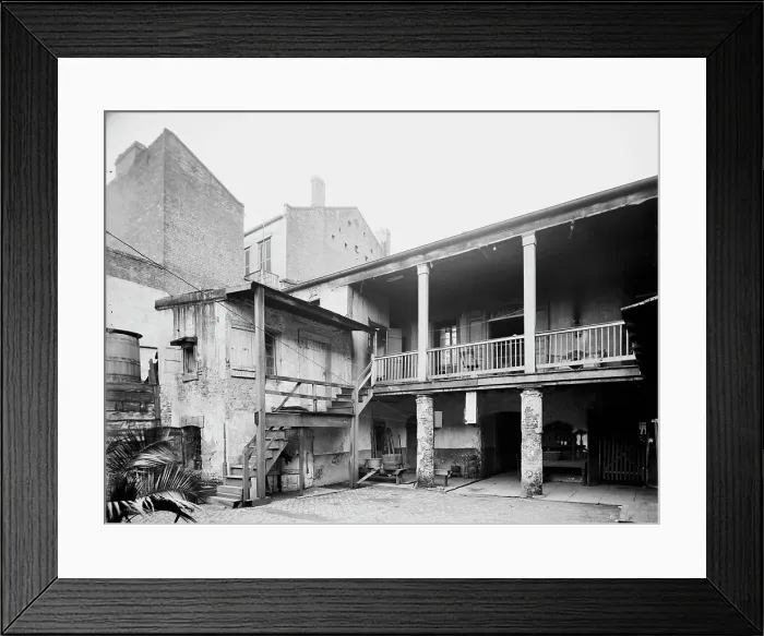 Framed Print : Old Spanish courtyard, New Orleans, Louisiana, between 1900 and 1910. Creator: Unknown Framed Print : Old Spanish courtyard, New Orleans, Louisiana, between 1900 and 1910. Creator: Unknown