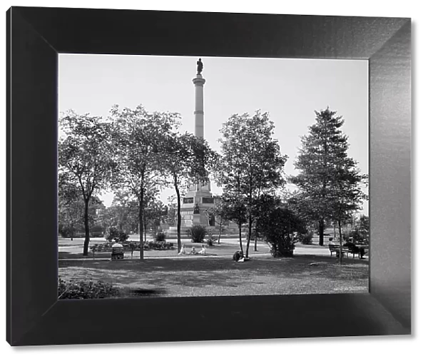 Douglas Monument, Douglas Park, Chicago, Ill. (c1907?). Creator: Unknown