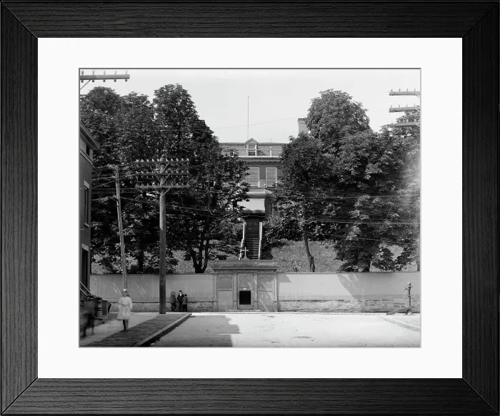 Framed Print : Old Schuler [i.e. Schuyler] Mansion, Albany, N.Y. between 1900 and 1910. Creator: Unknown